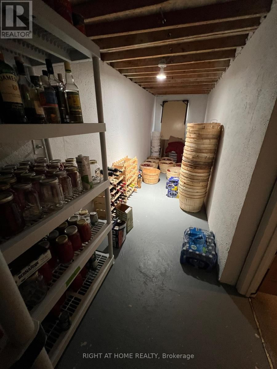 2516 PARMEER DRIVE Image 35