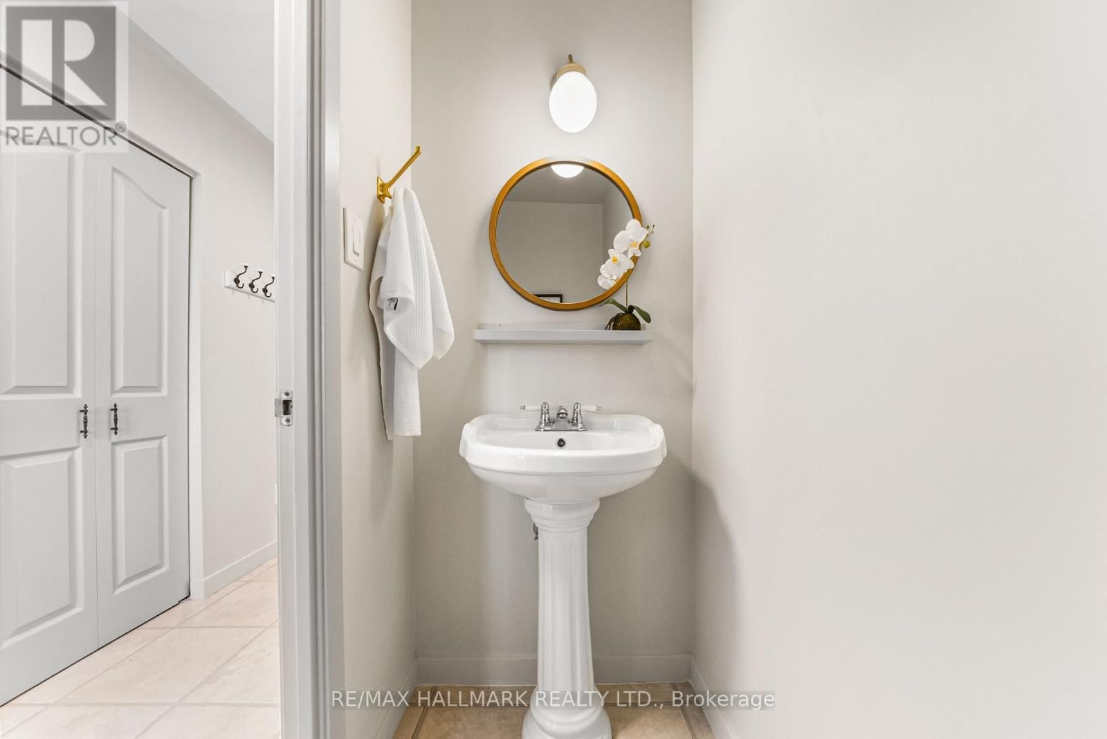 619 TIMBER LANE Image 14