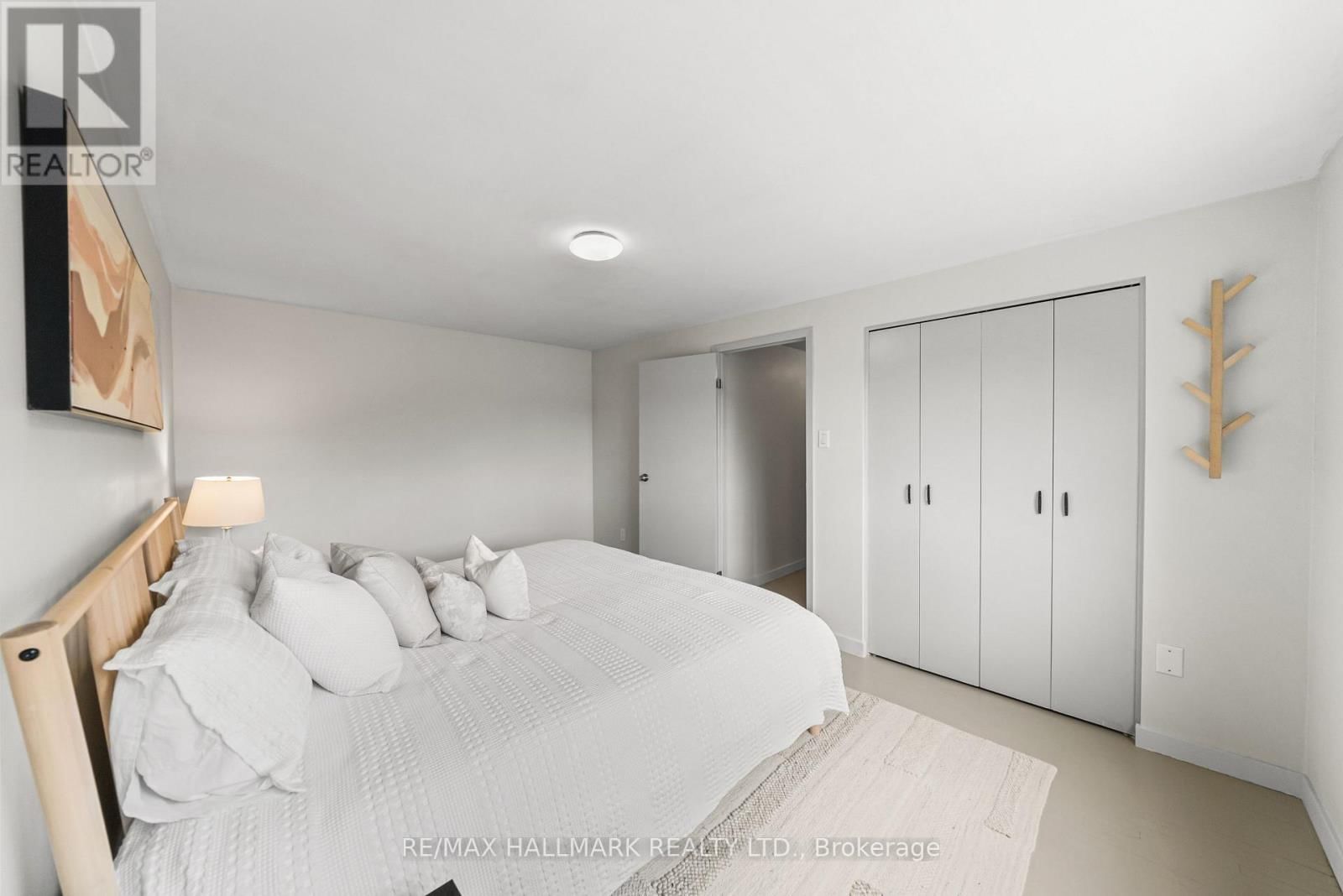 619 TIMBER LANE Image 19