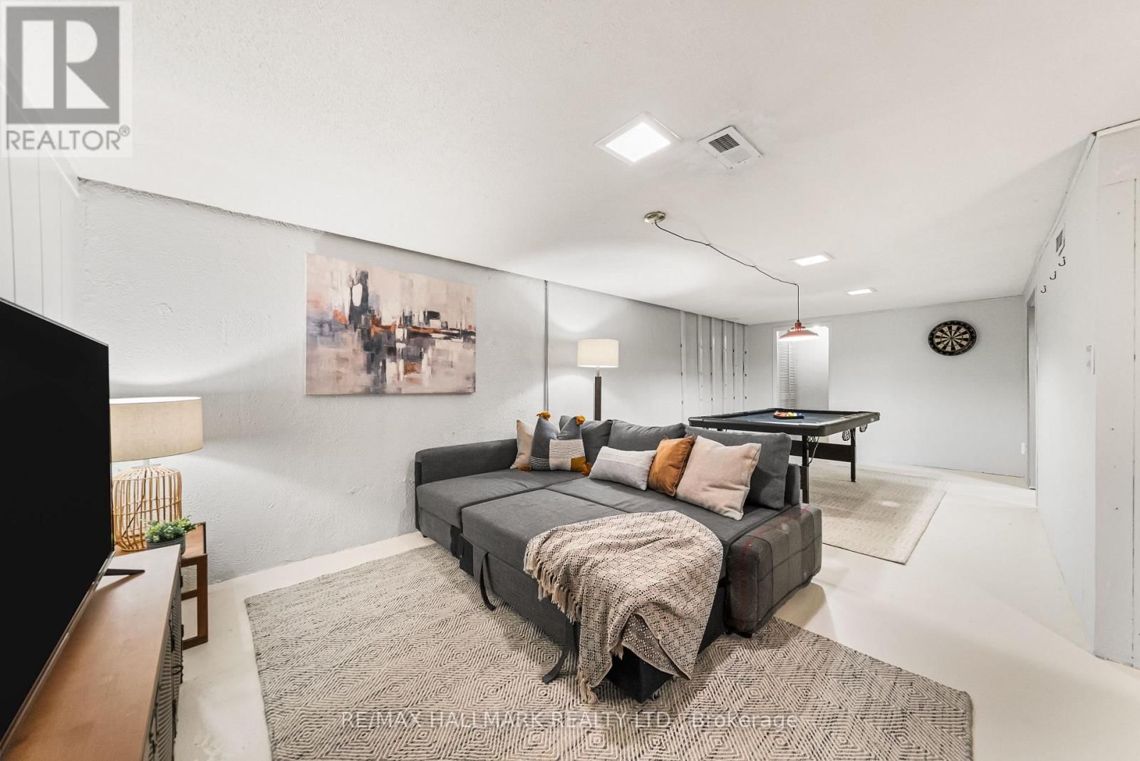 619 TIMBER LANE Image 26