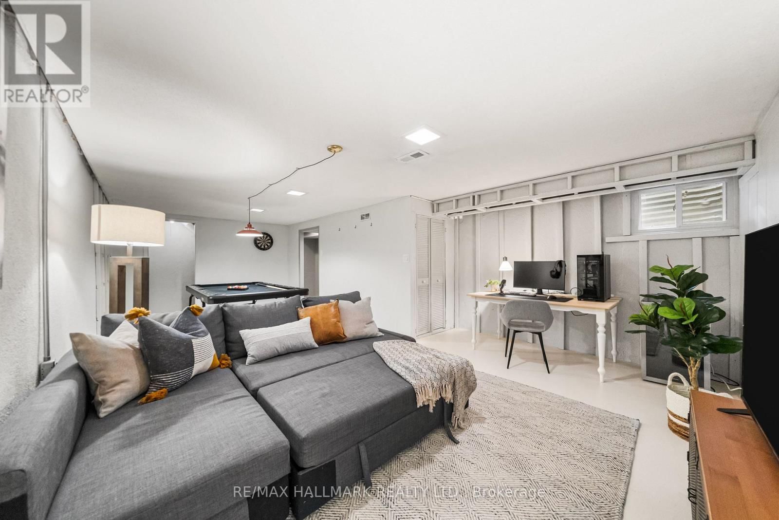 619 TIMBER LANE Image 27