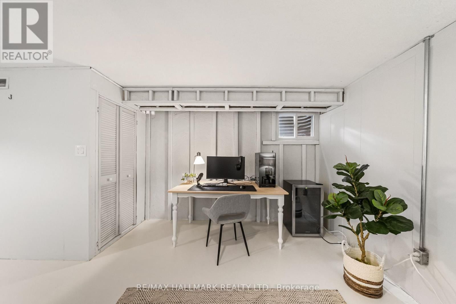 619 TIMBER LANE Image 28