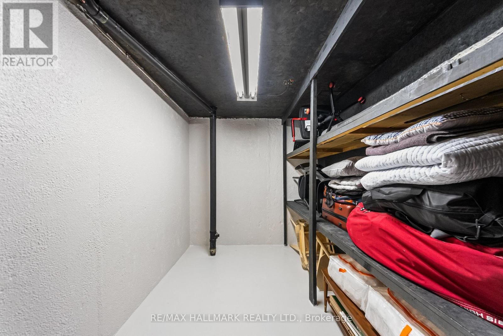 619 TIMBER LANE Image 30