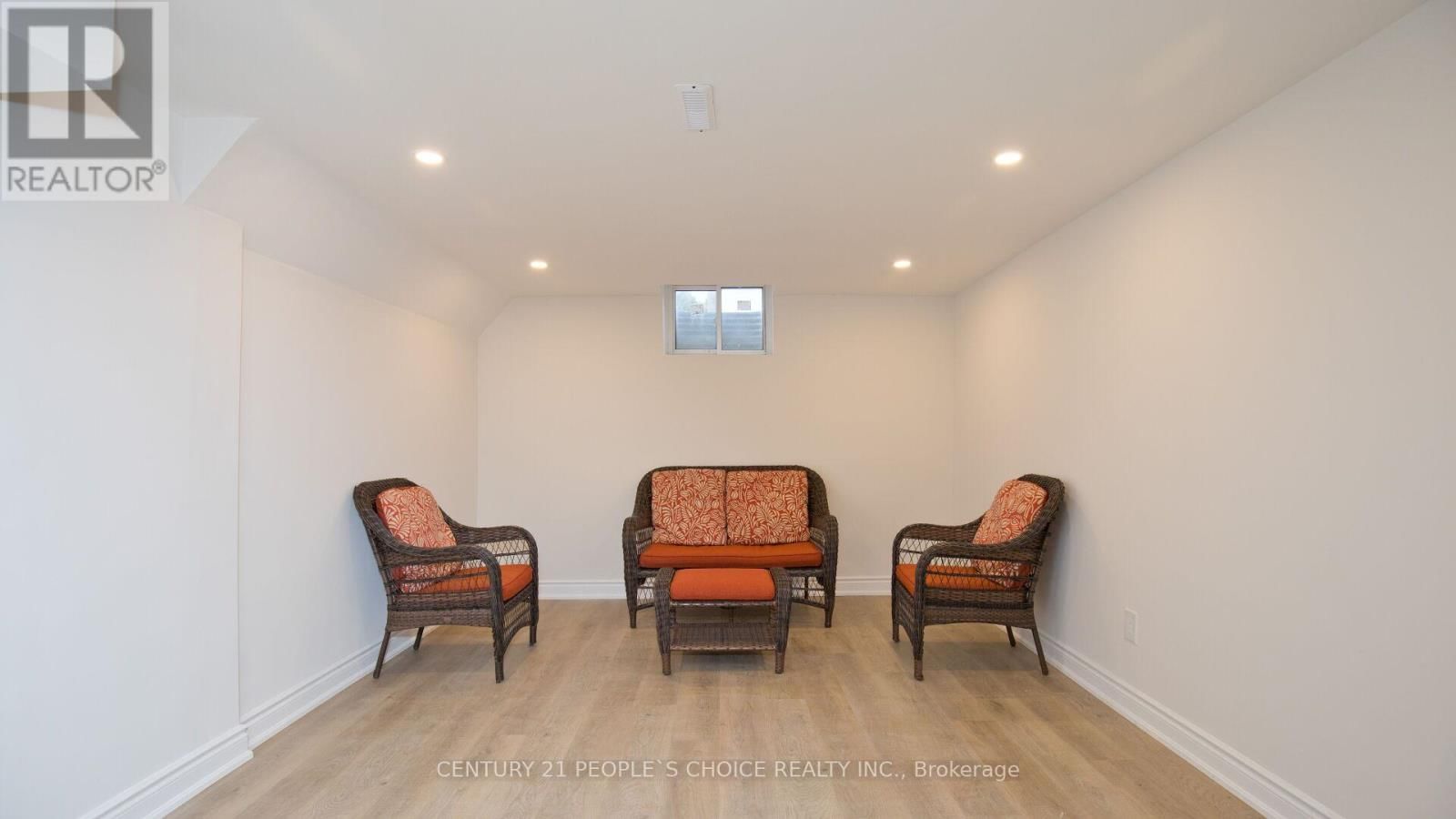 2 BETTERIDGE LANE WEST Image 10