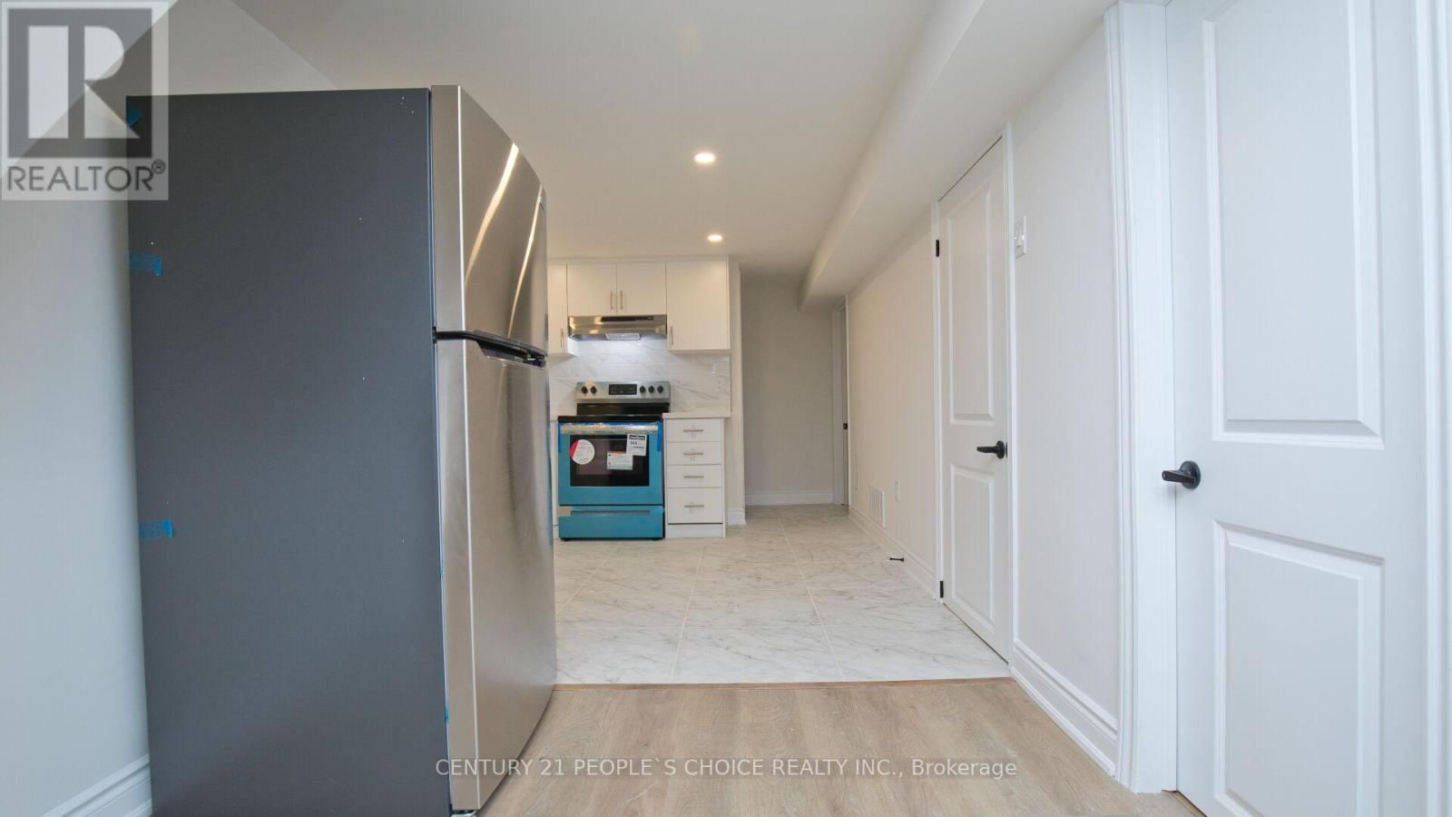 2 BETTERIDGE LANE WEST Image 13