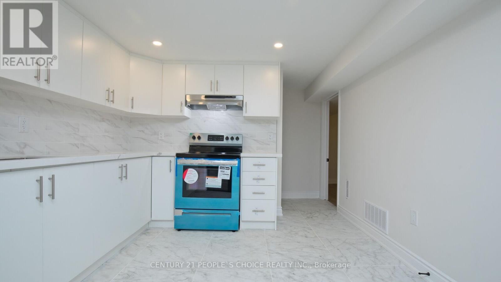 2 BETTERIDGE LANE WEST Image 15