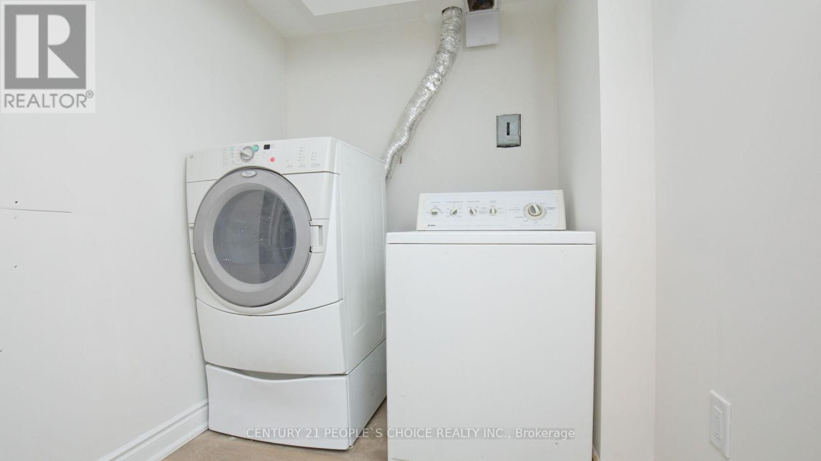 2 BETTERIDGE LANE WEST Image 25