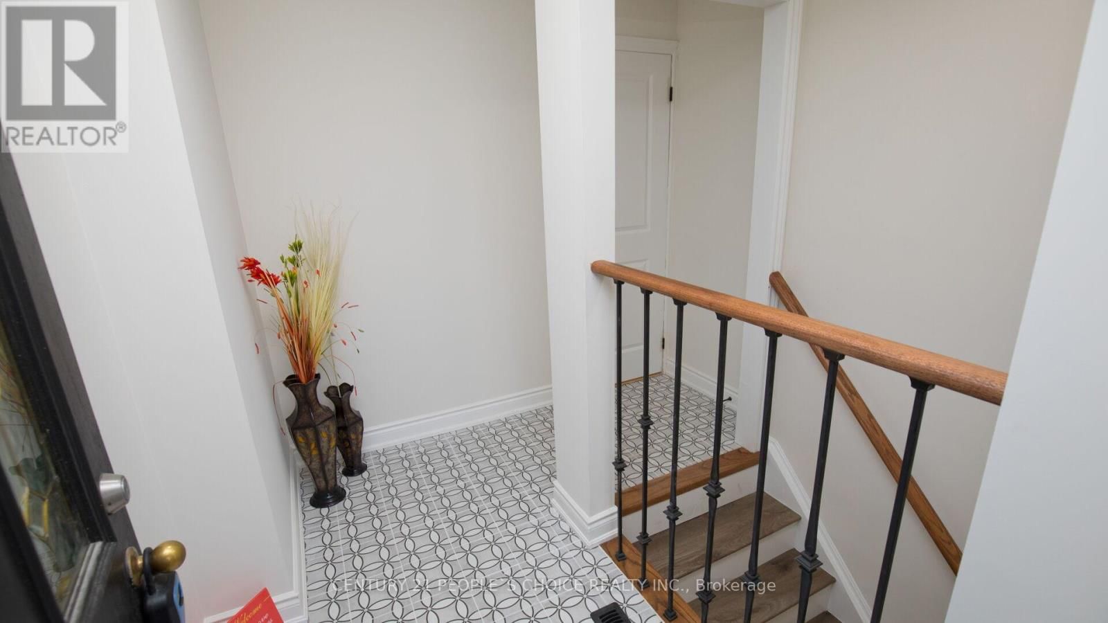 2 BETTERIDGE LANE WEST Image 7