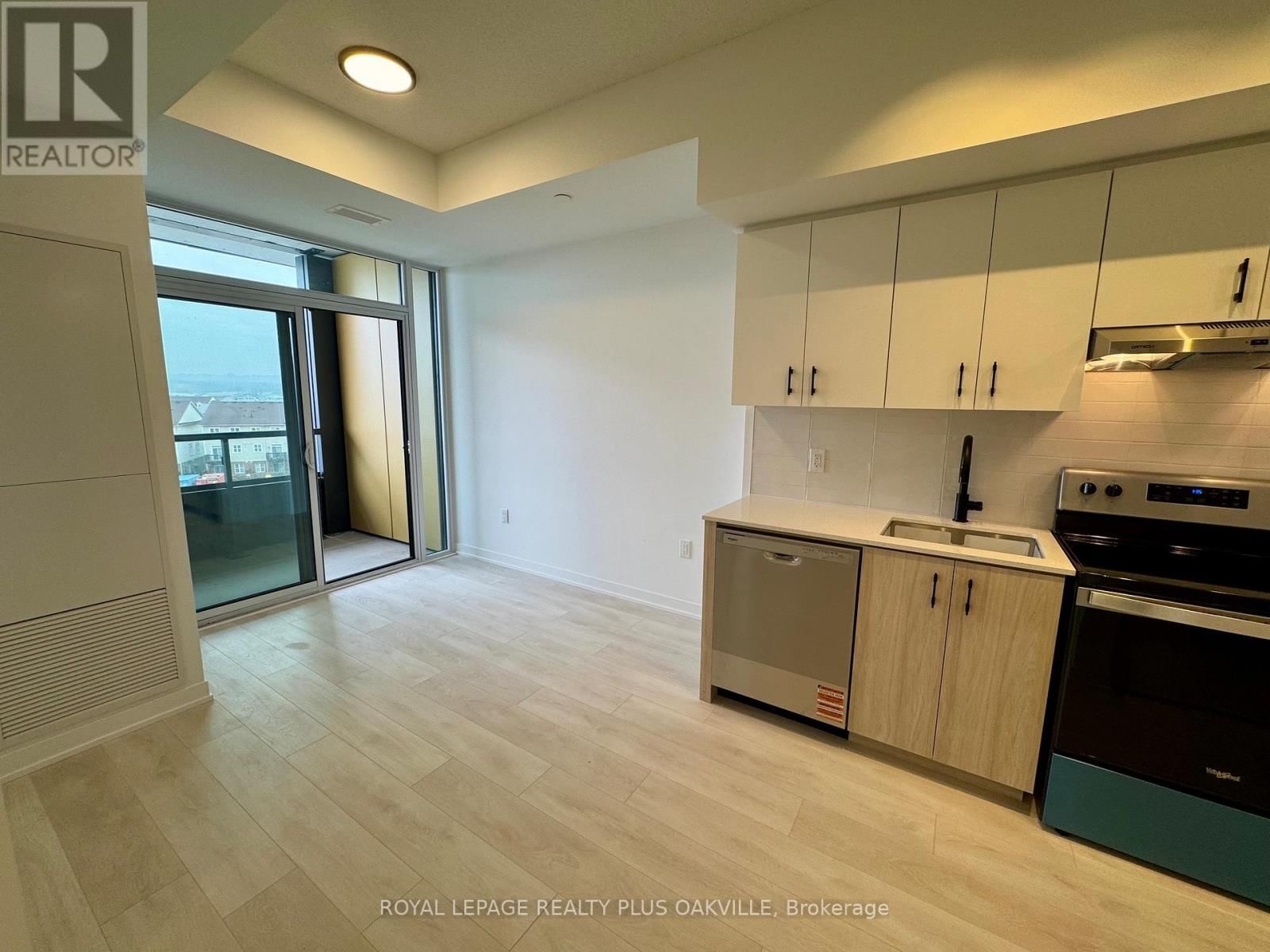 505 - 4878 POWERS COMMON Image 10