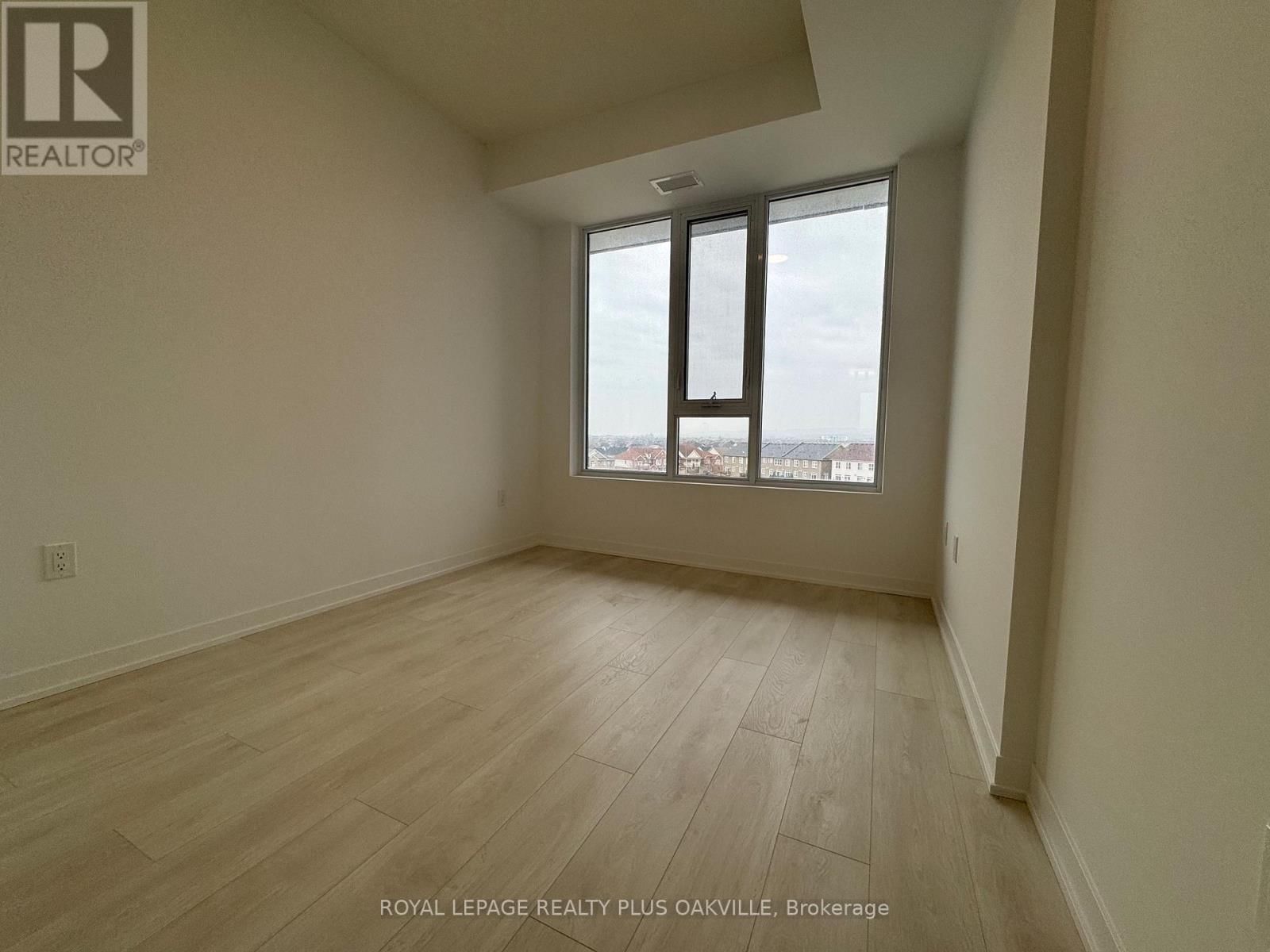 505 - 4878 POWERS COMMON Image 17