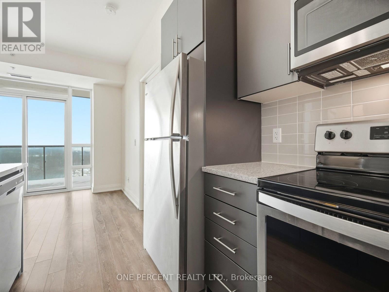 811 - 65 YORKLAND BOULEVARD Image 11