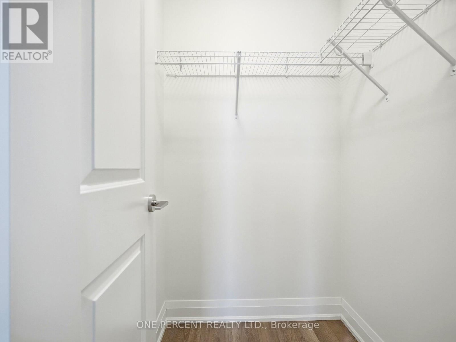 811 - 65 YORKLAND BOULEVARD Image 28