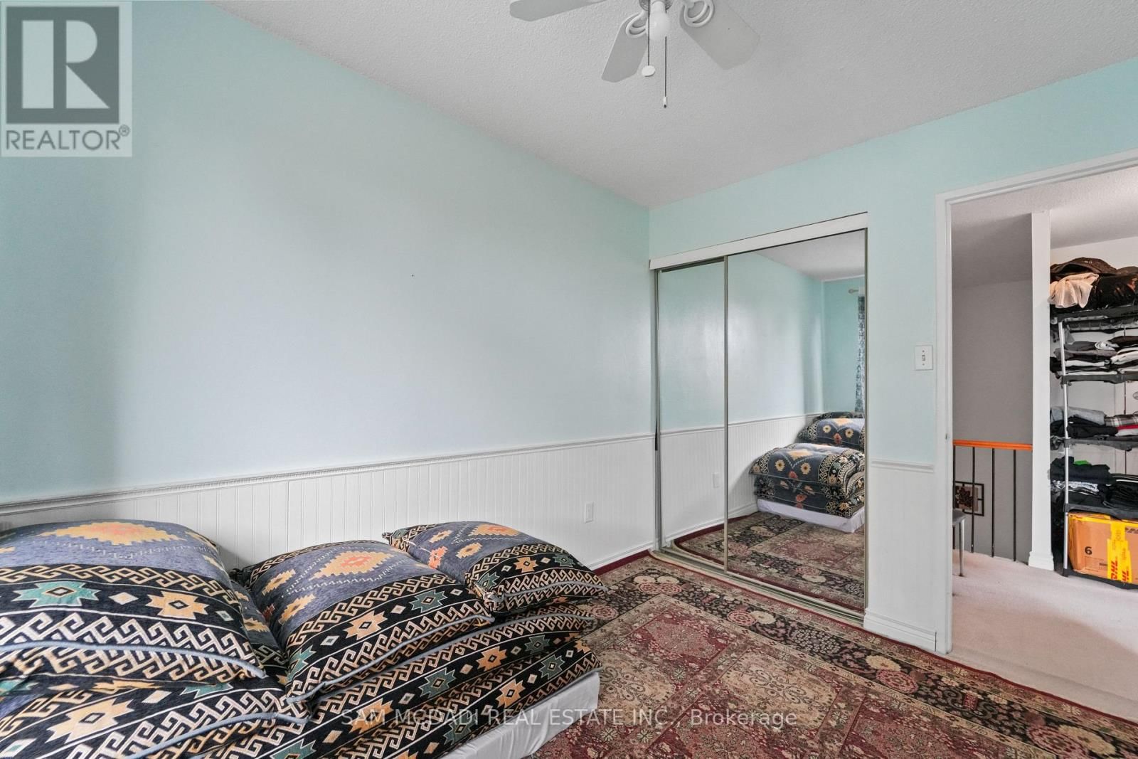 112 - 1050 FALGARWOOD DRIVE Image 21