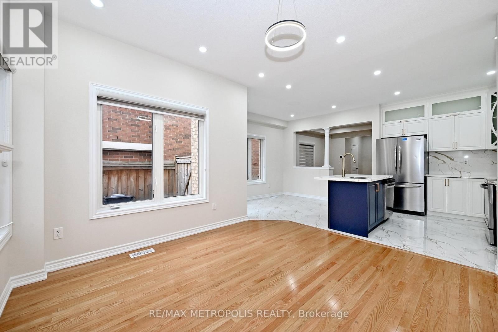 30 WASAGA ROAD Image 16