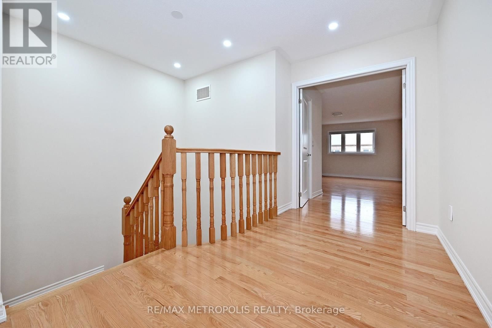 30 WASAGA ROAD Image 32