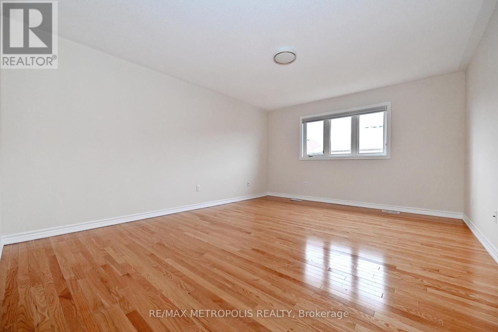 30 WASAGA ROAD Image 33