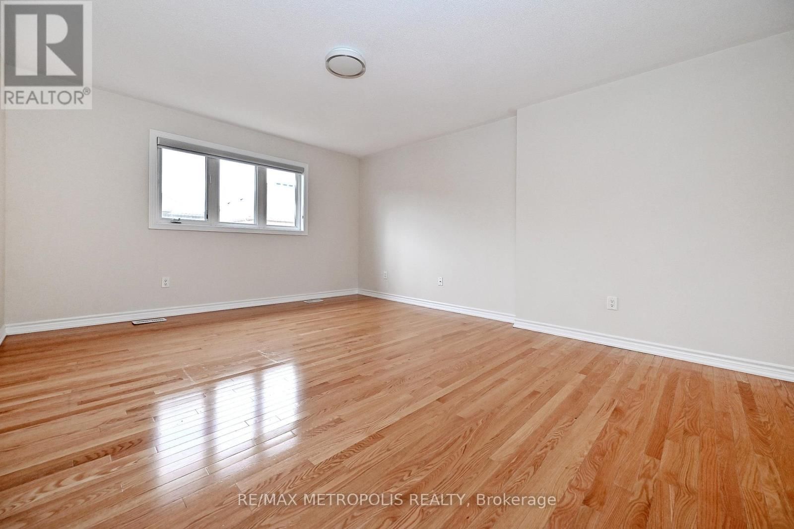 30 WASAGA ROAD Image 34