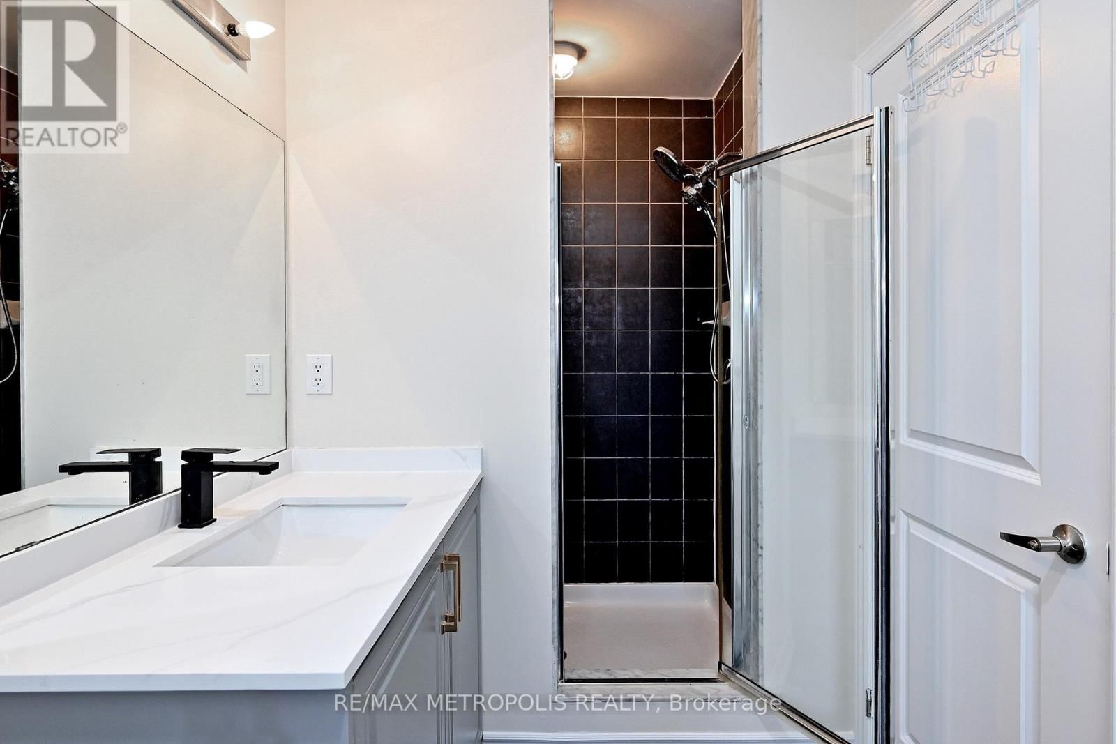 30 WASAGA ROAD Image 38