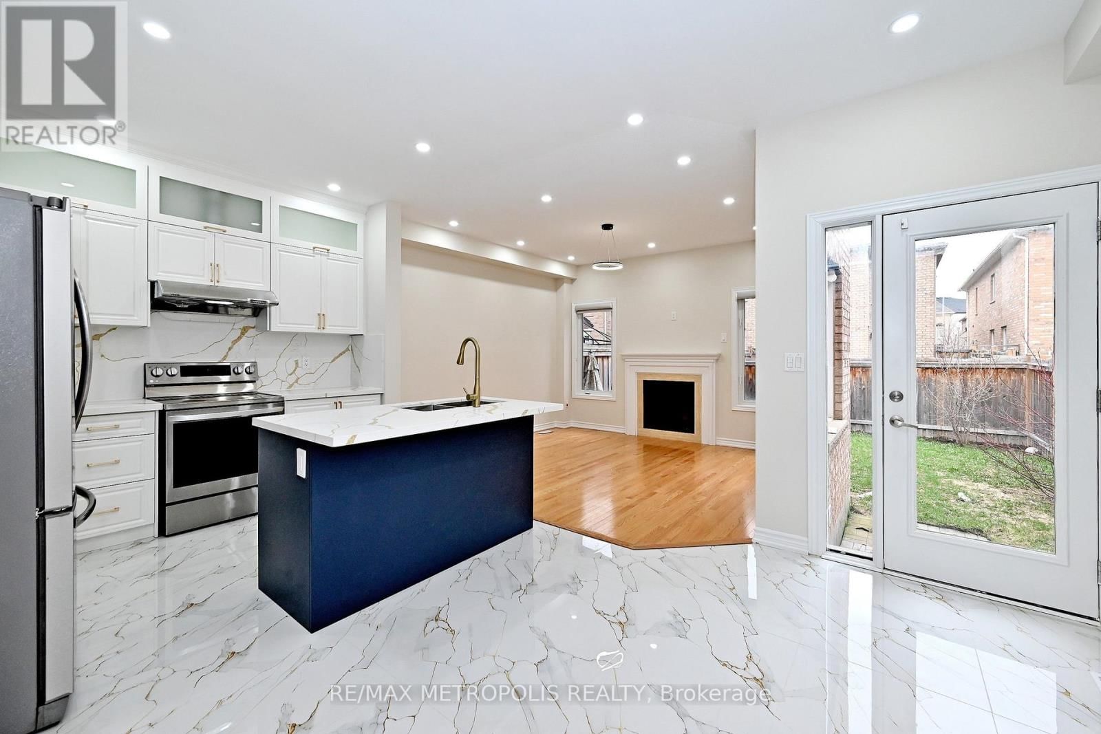 30 WASAGA ROAD Image 9