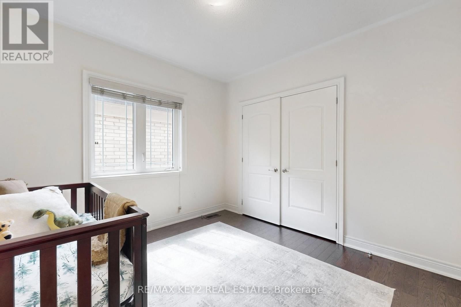 10 LYLE WAY Image 42