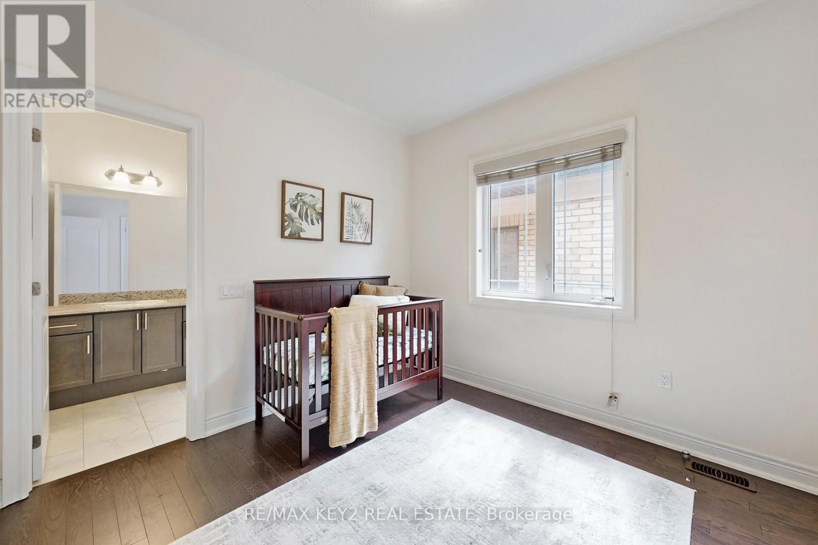 10 LYLE WAY Image 43