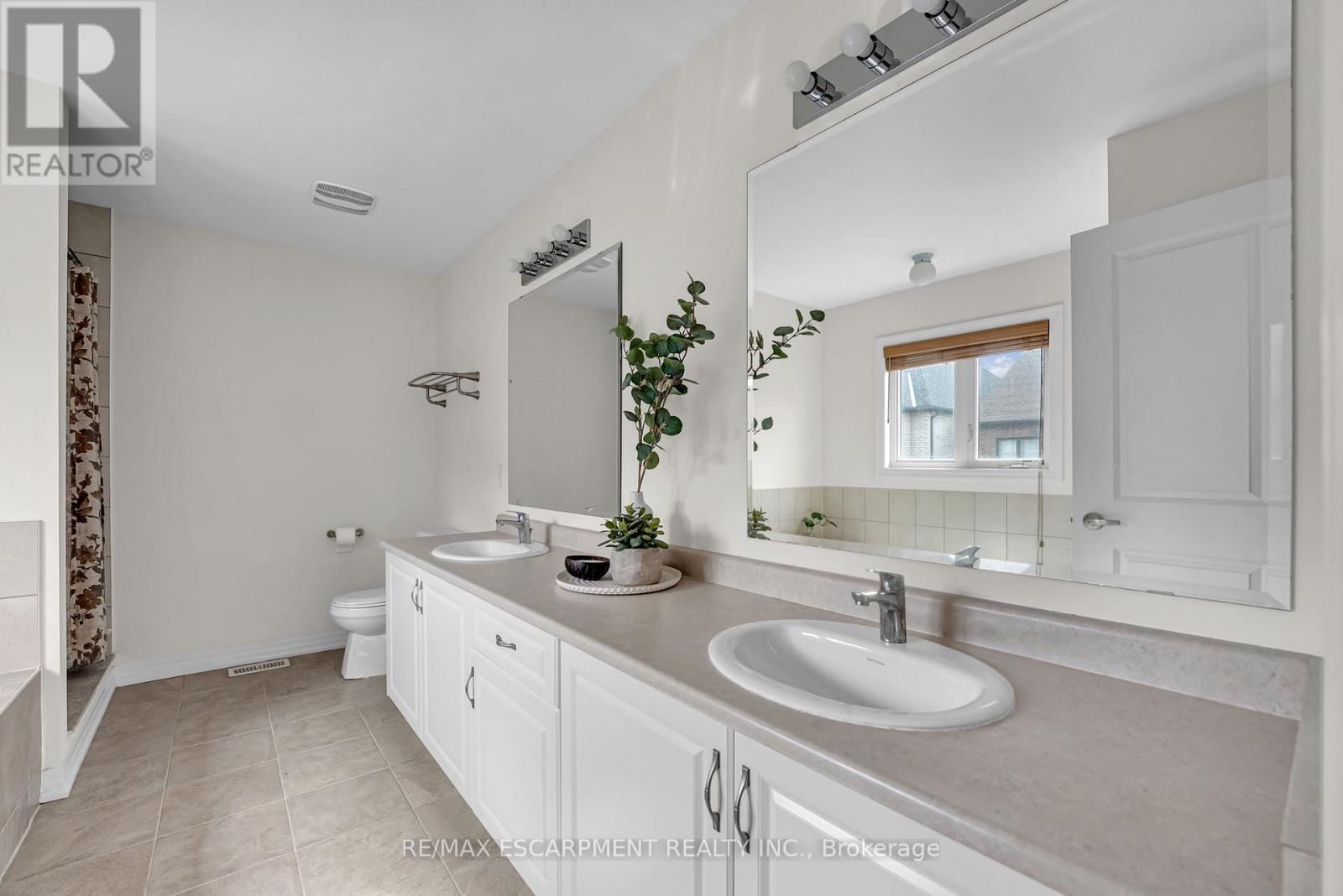 3430 CLAYTON TRAIL Image 24