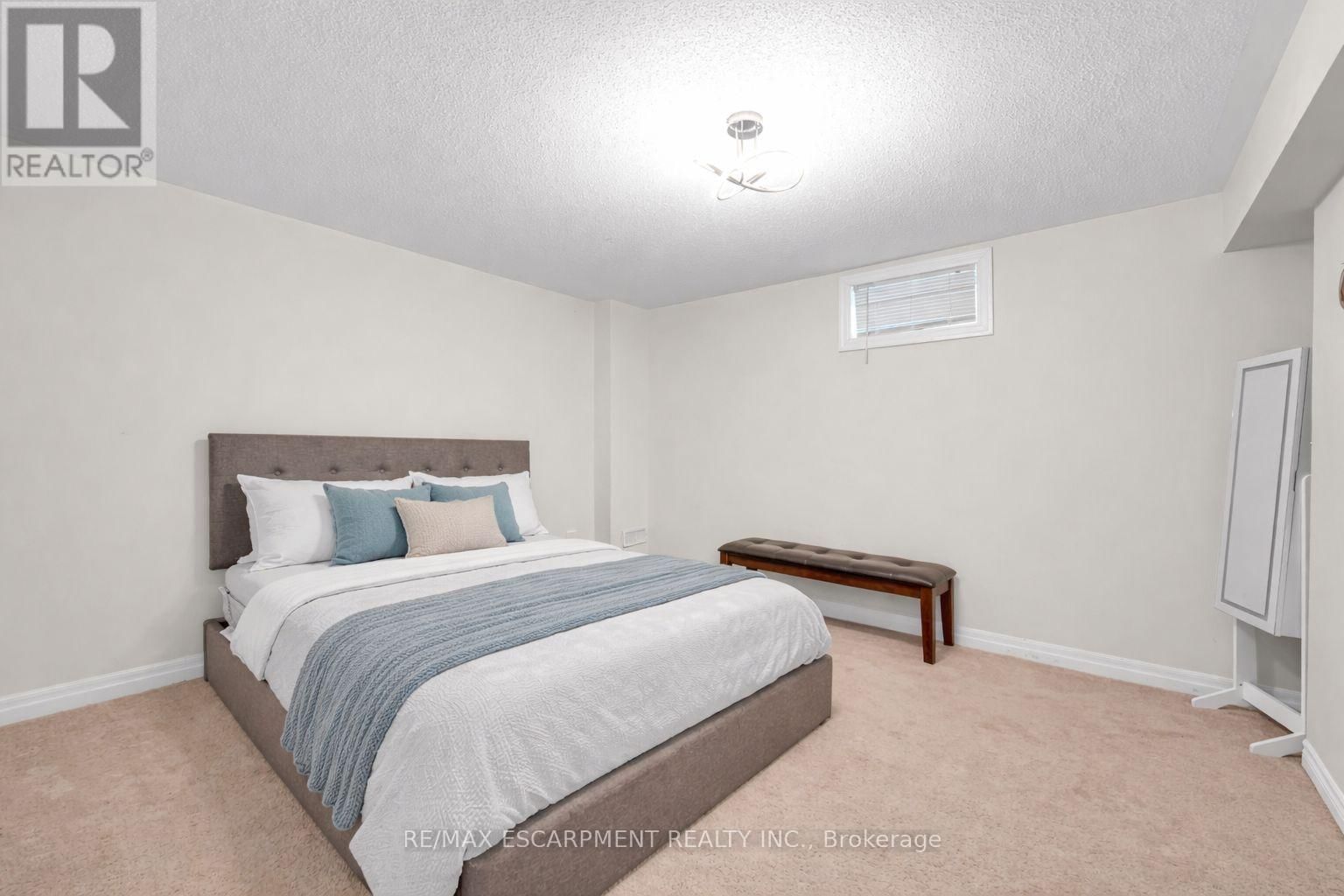 3430 CLAYTON TRAIL Image 45
