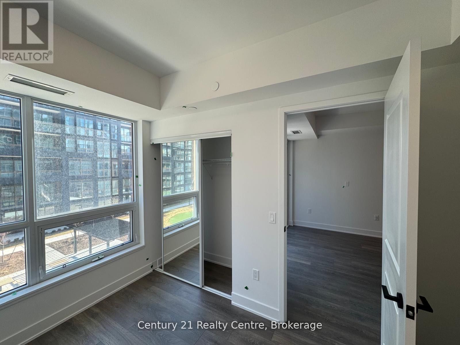 327 - 2333 KHALSA GATE Image 2