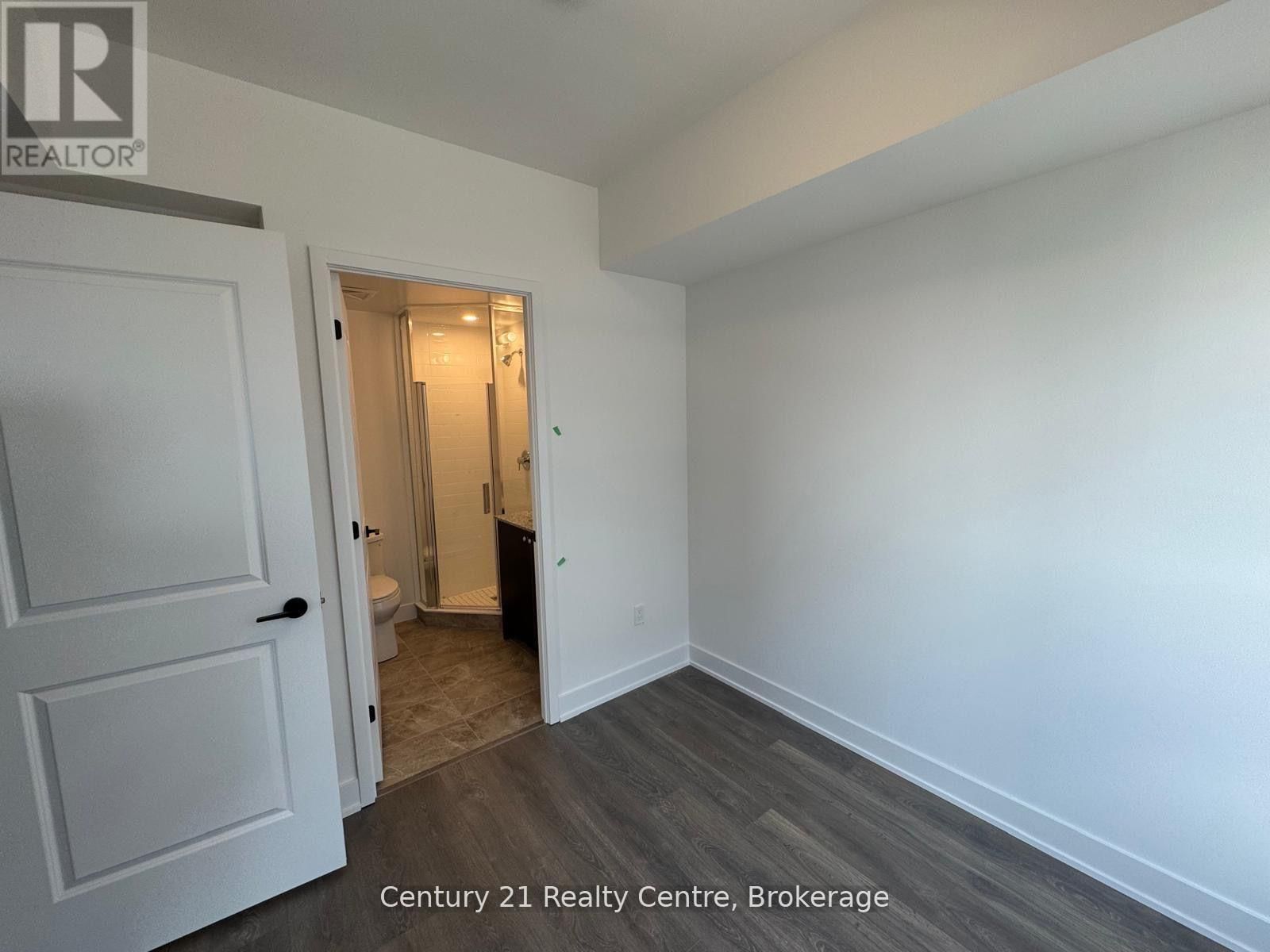 327 - 2333 KHALSA GATE Image 5