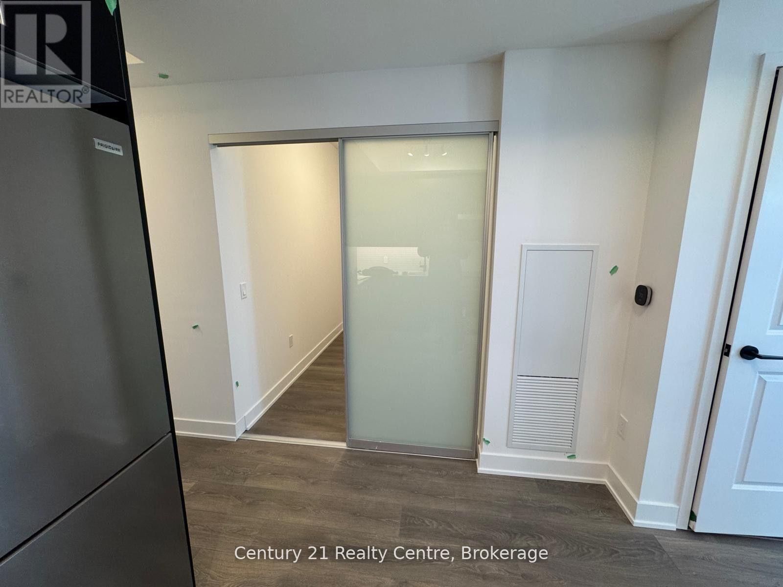 327 - 2333 KHALSA GATE Image 6