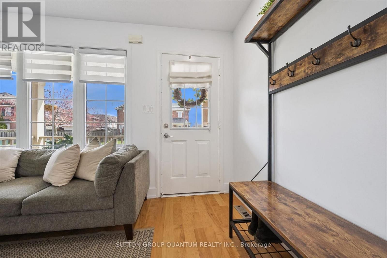 710 IRVING TERRACE Image 3