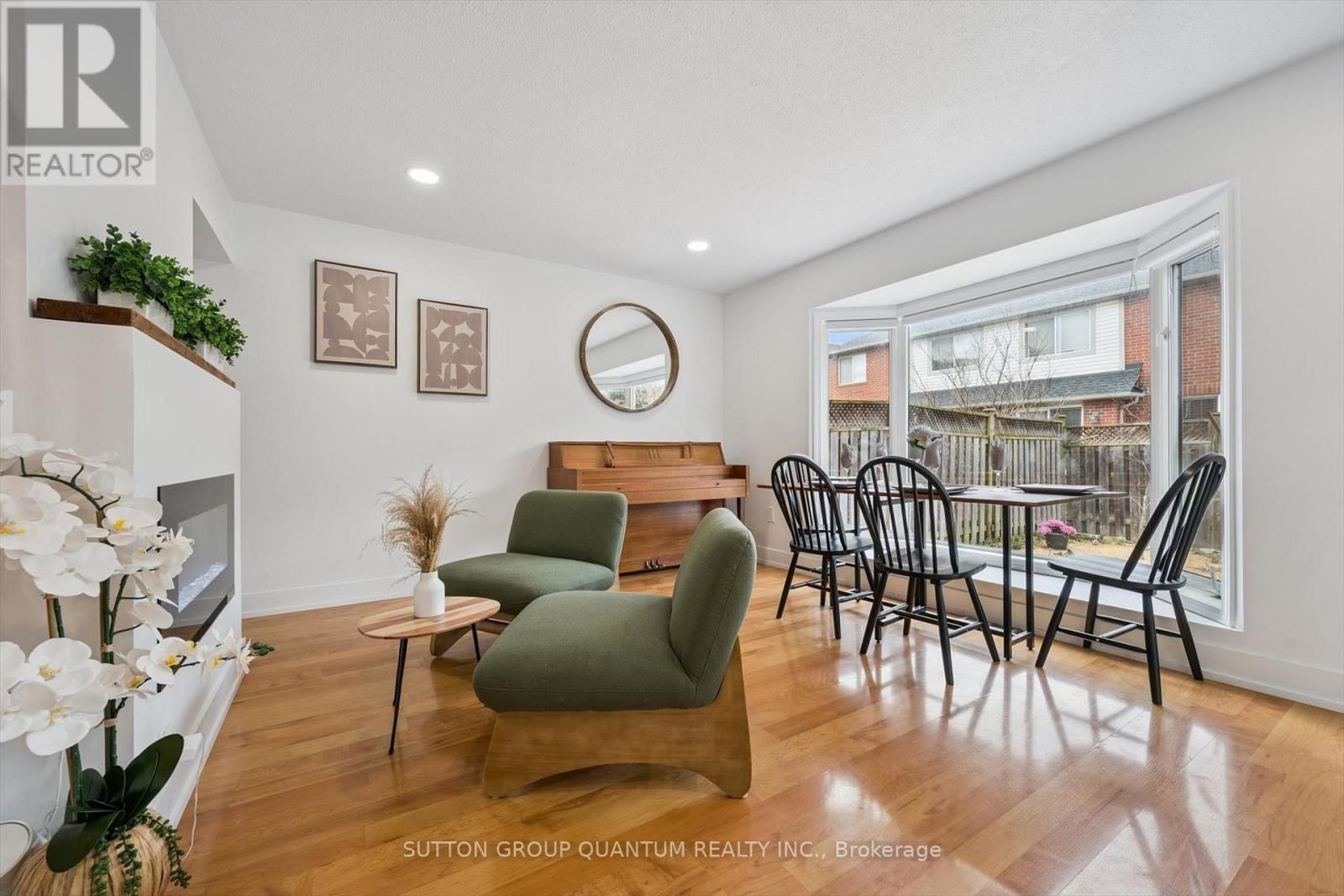 710 IRVING TERRACE Image 8