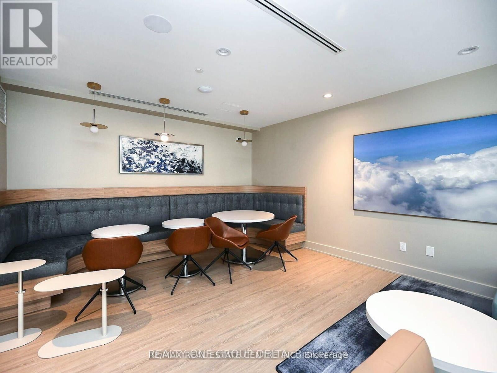 502 - 4130 PARKSIDE VILLAGE DRIVE Image 12