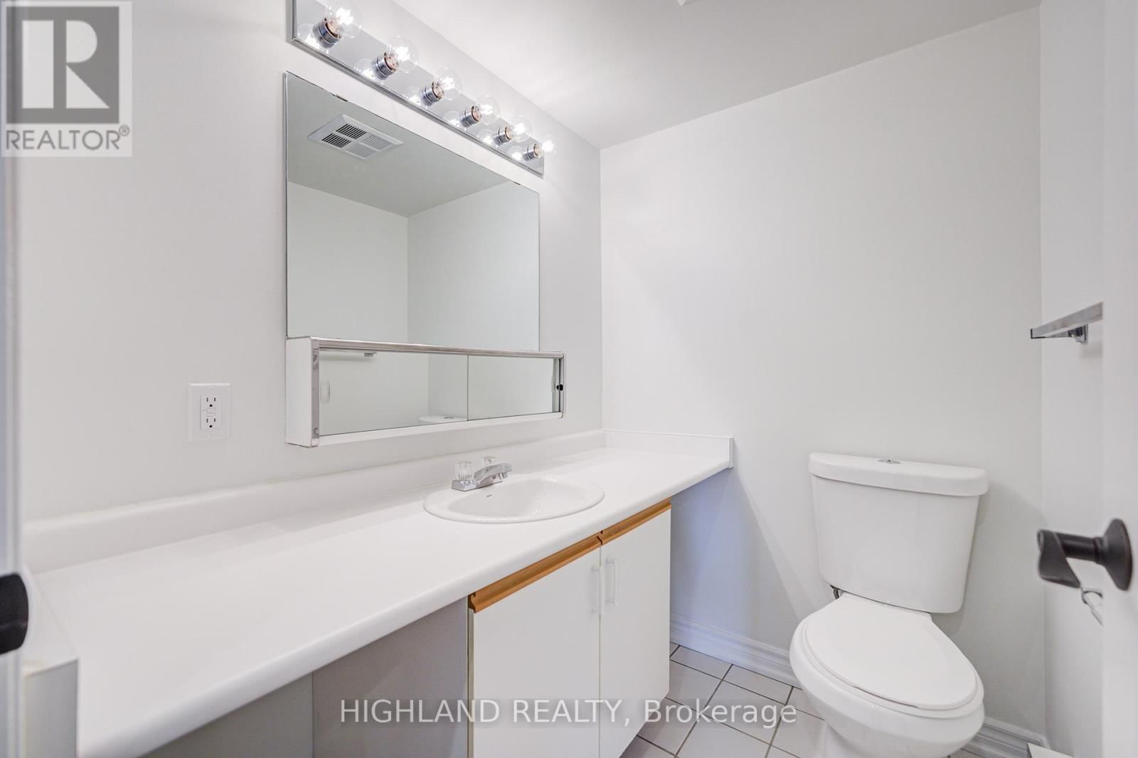 1033 - 95 TRAILWOOD DRIVE Image 12