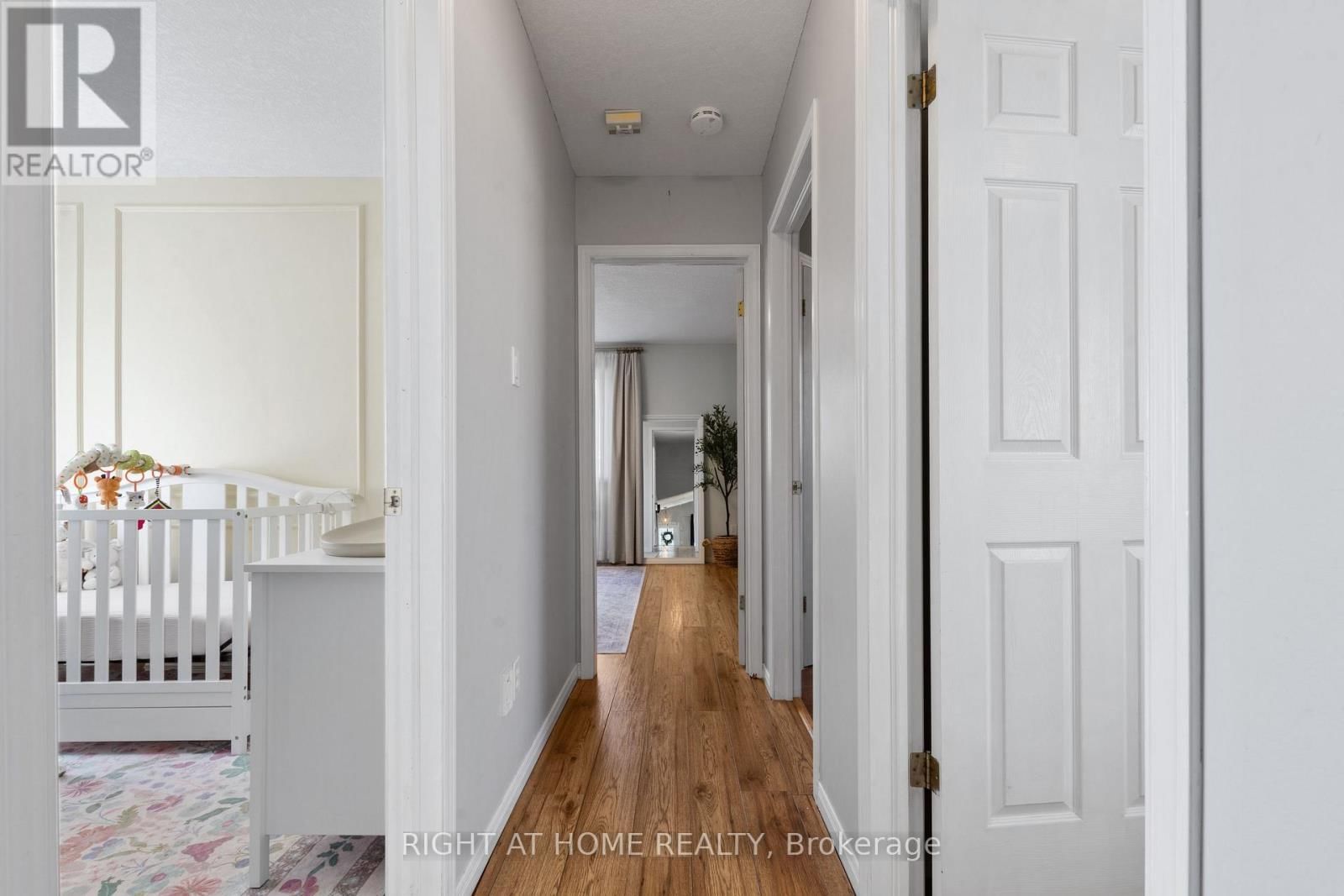 15 SETTLERS ROAD Image 17