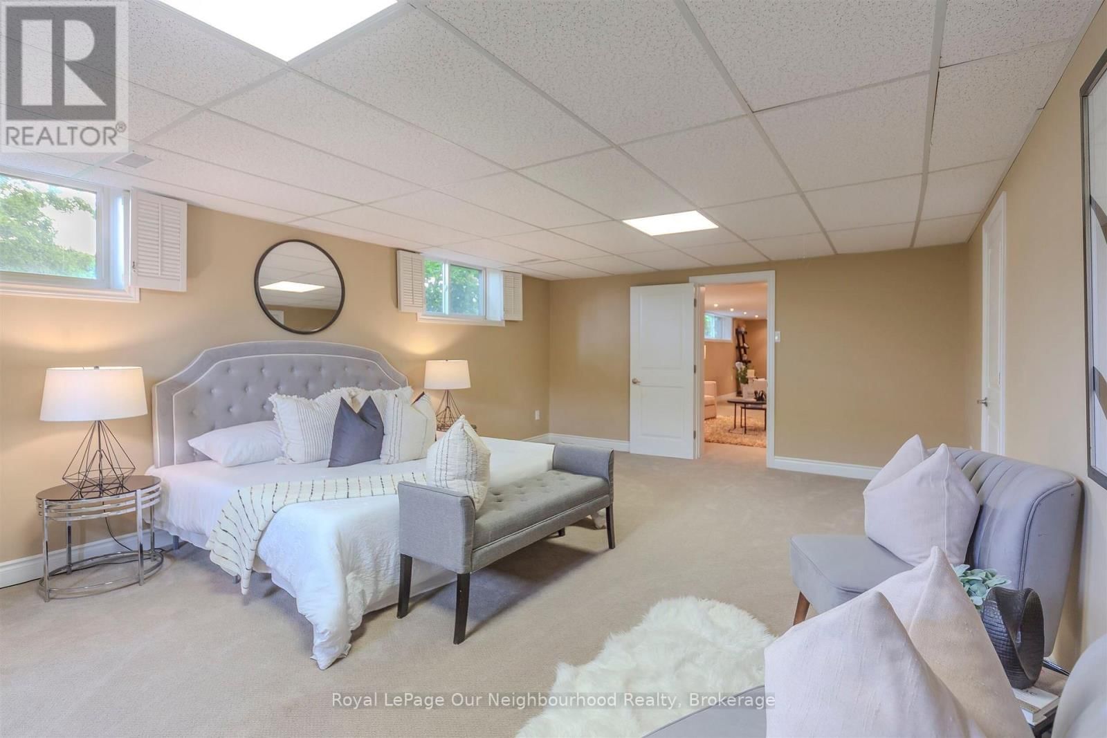 1253 MELTON DRIVE Image 44