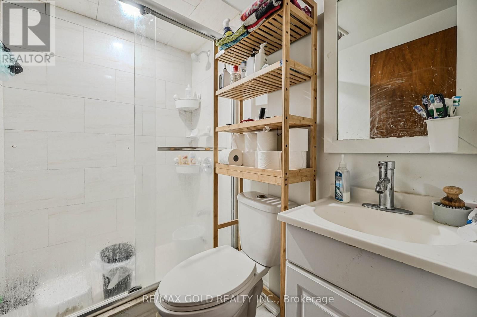 7282 SHALLFORD ROAD Image 33