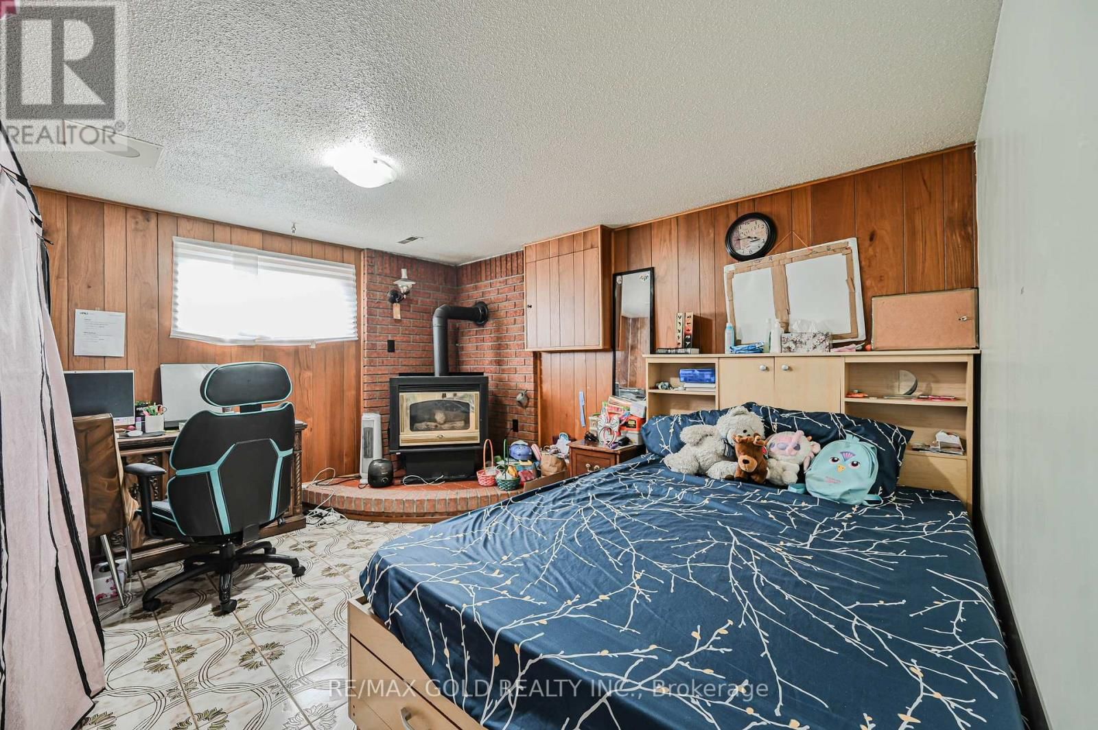 7282 SHALLFORD ROAD Image 40