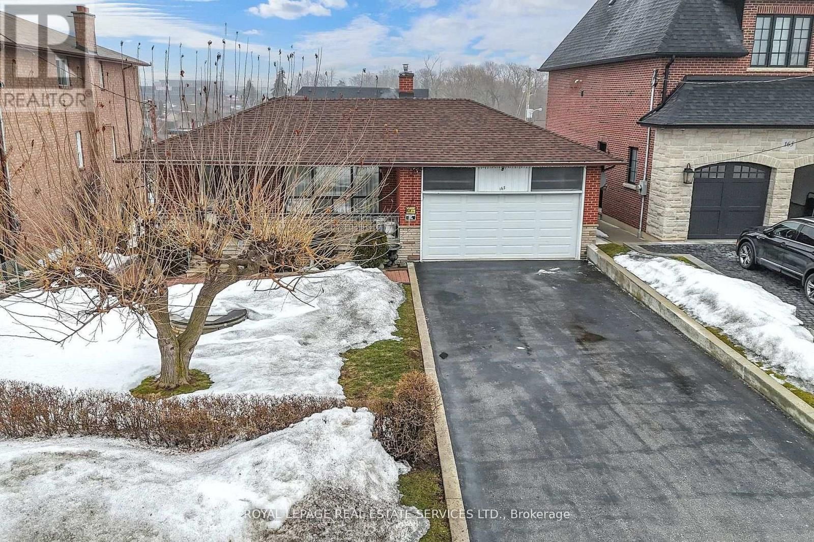 167 CORNELIUS PARKWAY Image 33