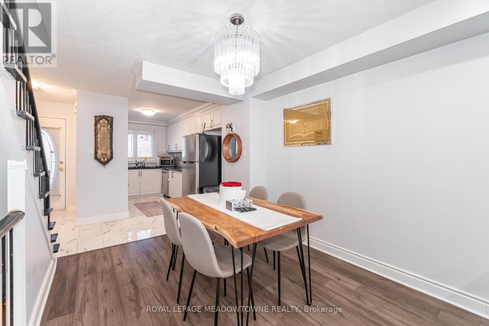 15B - 5865 DALEBROOK CRESCENT Image 12