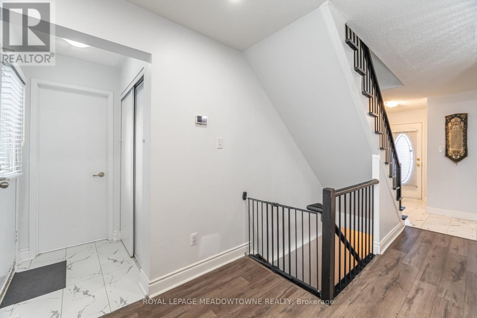 15B - 5865 DALEBROOK CRESCENT Image 26