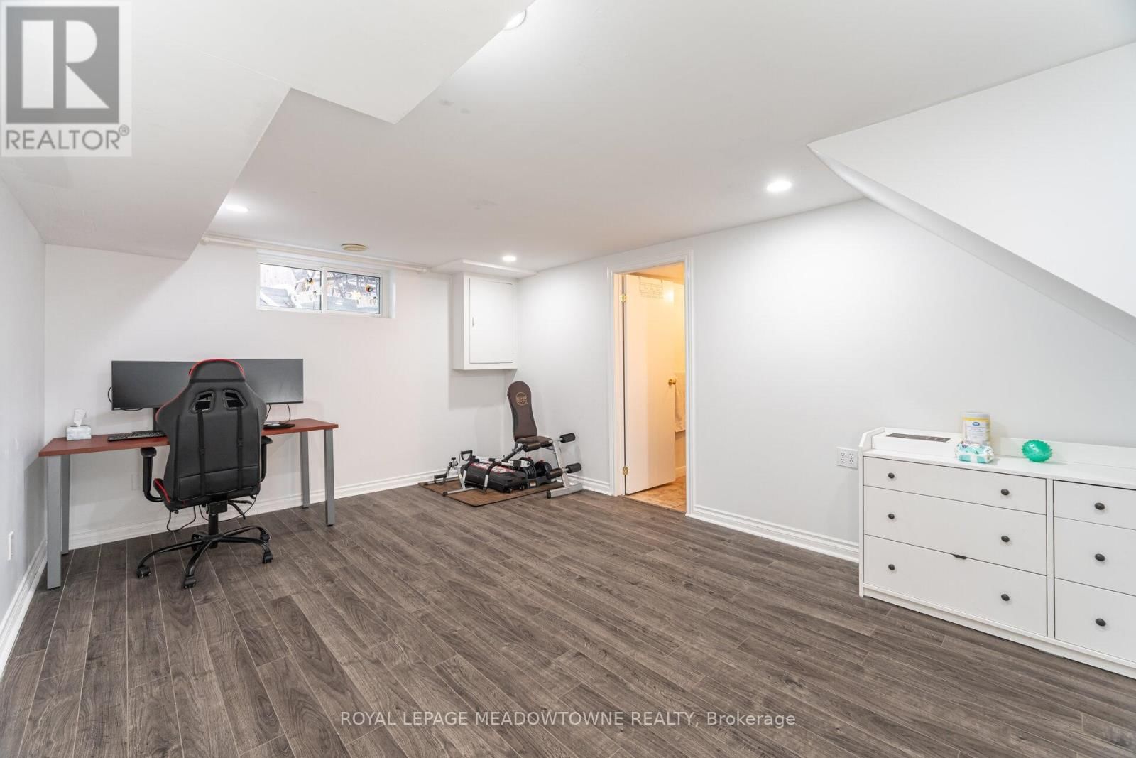 15B - 5865 DALEBROOK CRESCENT Image 30