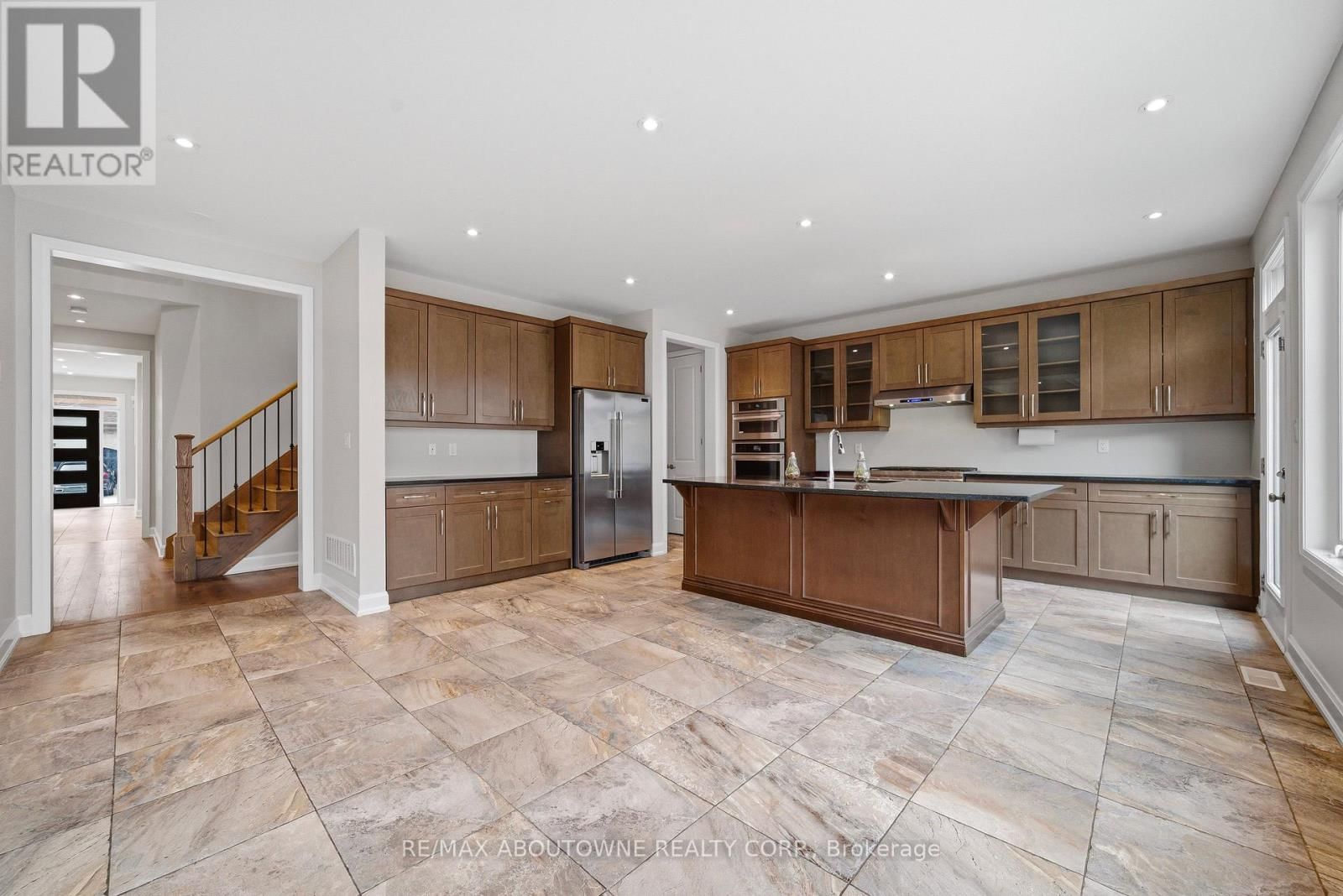 224 CHERRYHURST ROAD Image 13