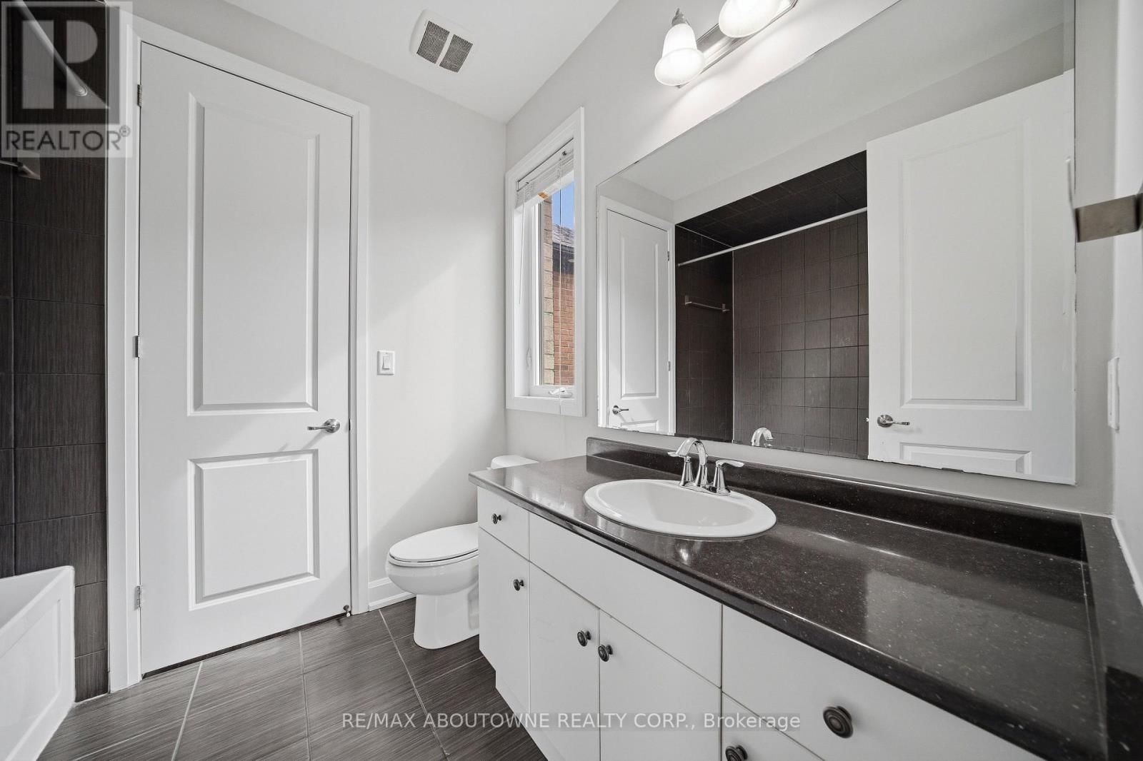 224 CHERRYHURST ROAD Image 36