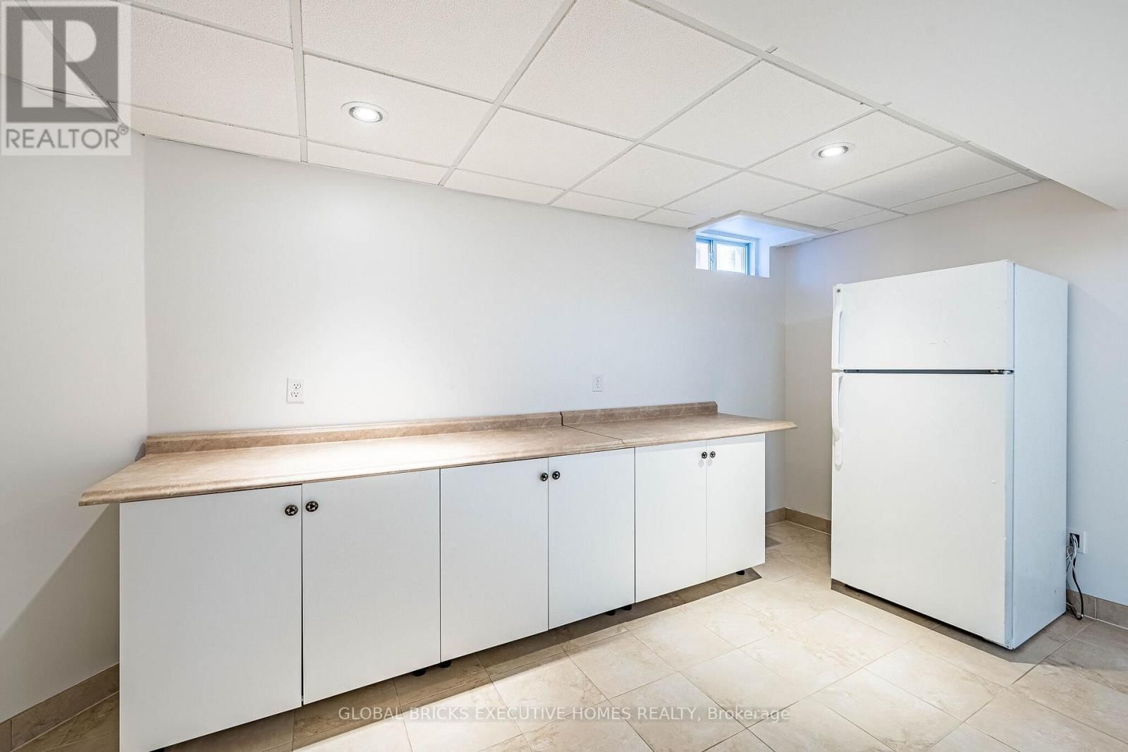 40 HUBERT CORLESS DRIVE SOUTH Image 45