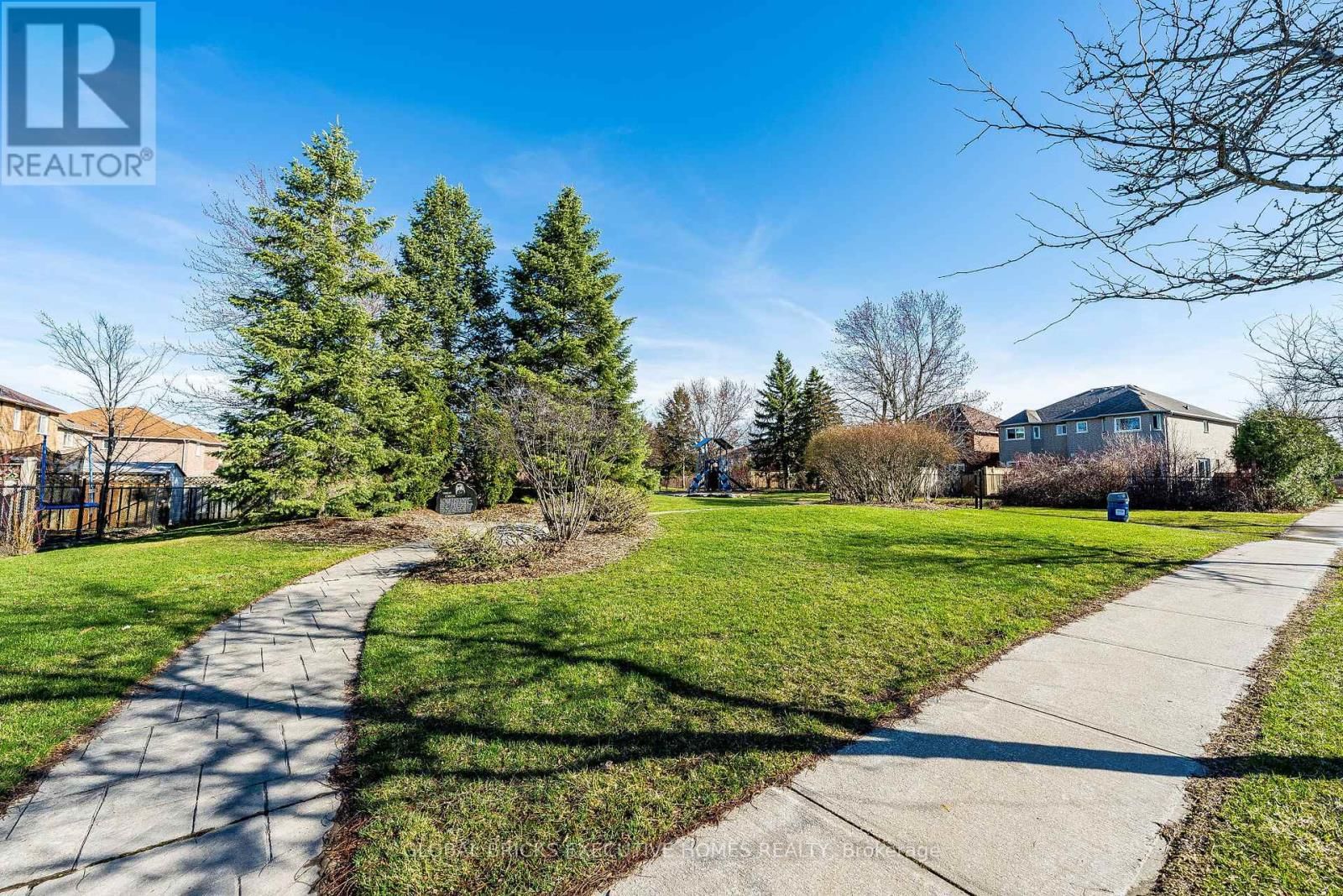 40 HUBERT CORLESS DRIVE SOUTH Image 49