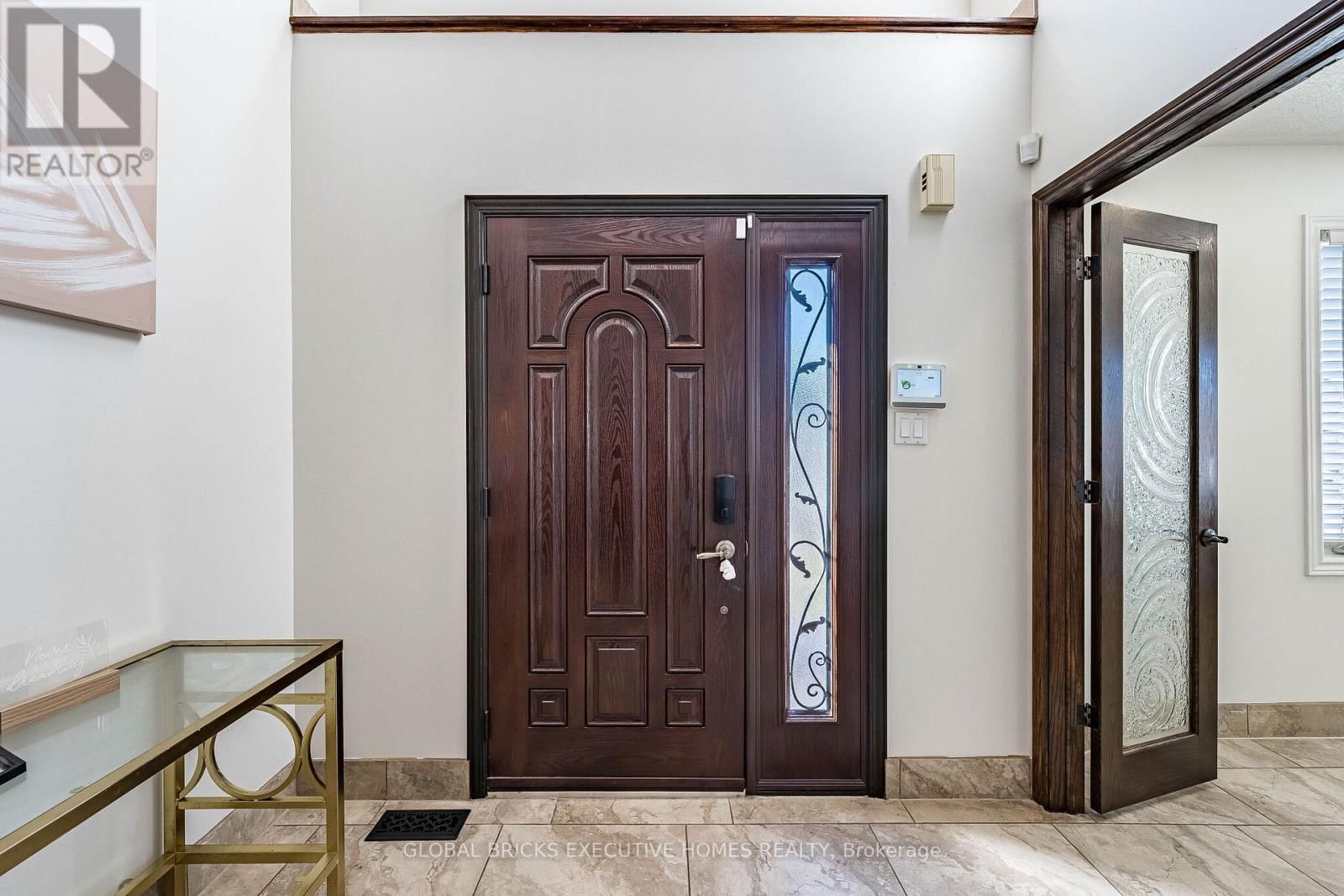 40 HUBERT CORLESS DRIVE SOUTH Image 7