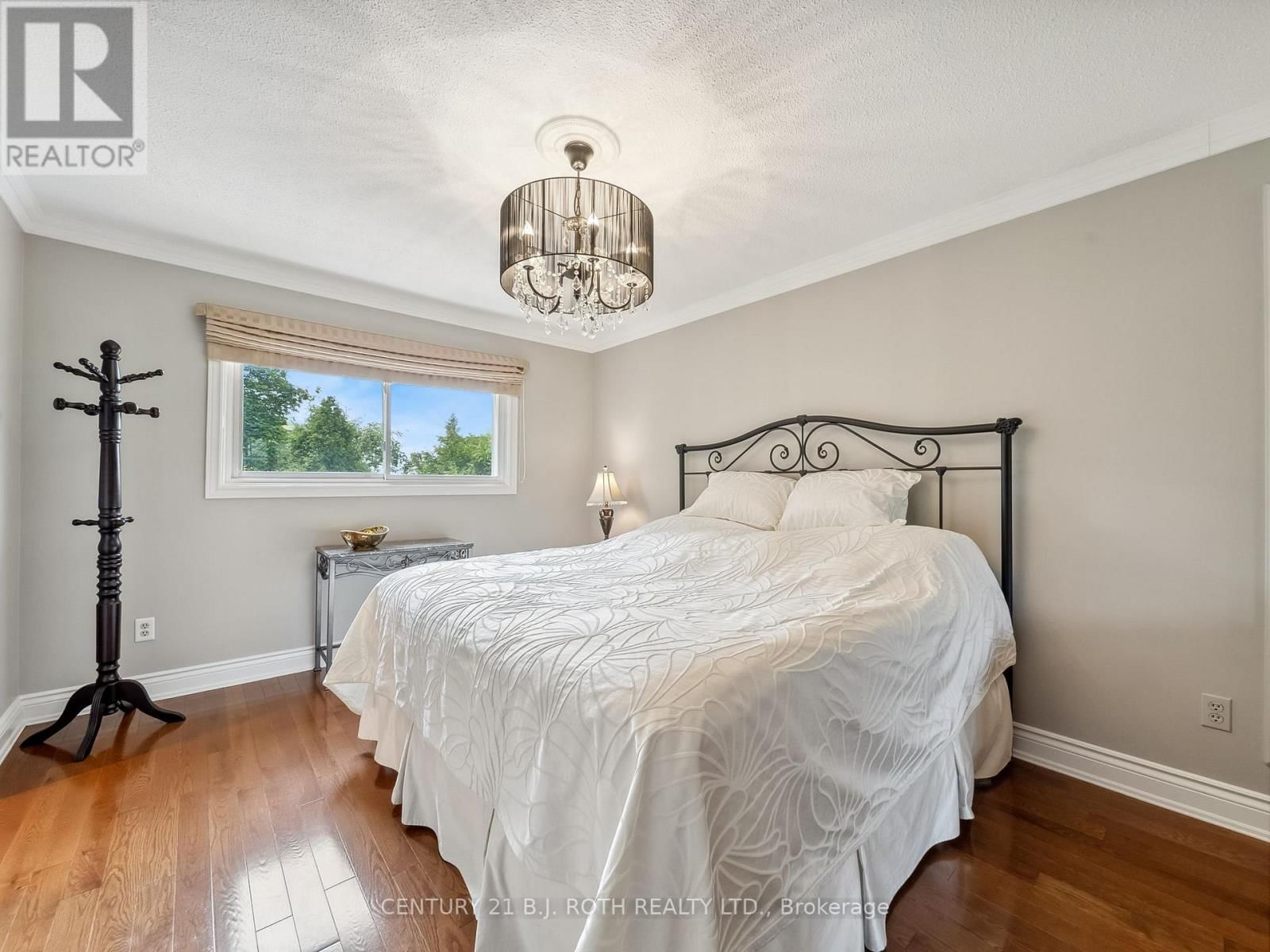 18 CLAYPINE TRAIL Image 21