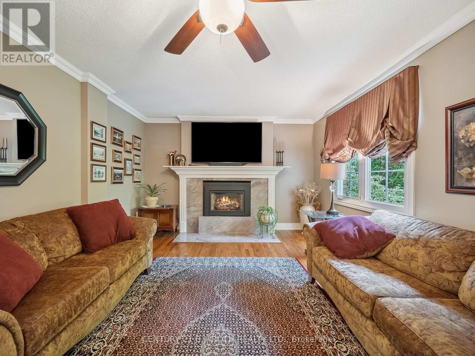 18 CLAYPINE TRAIL Image 31