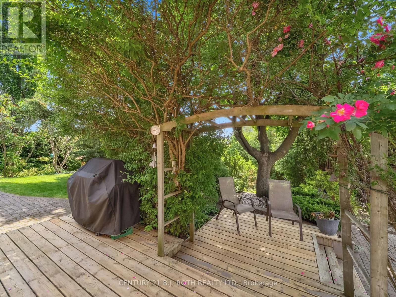 18 CLAYPINE TRAIL Image 36